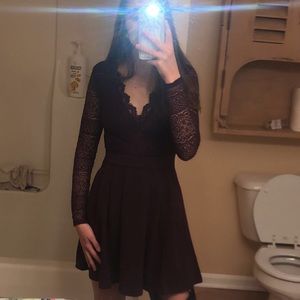 Long sleeve lace burgundy dress